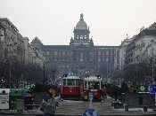 3_Prague_eating