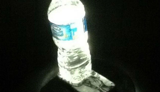 astuce de voyage : lampe bouteille