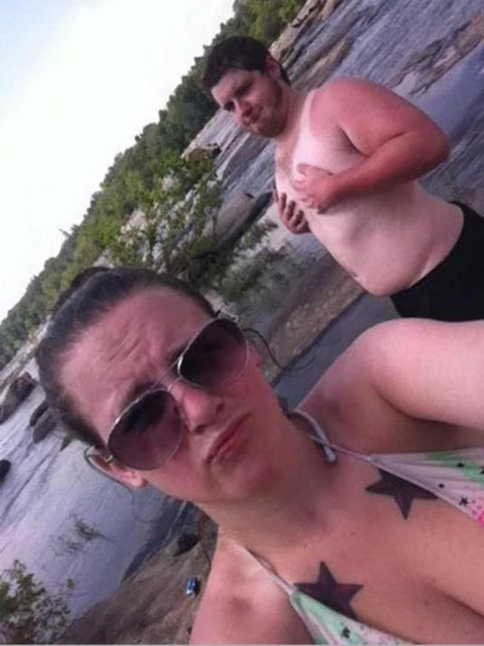 4_Girl with fat guy