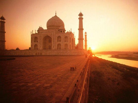 Travelling: Taj Mahal