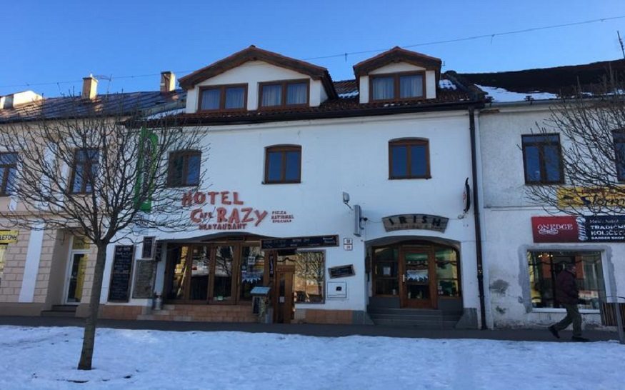 Hostel-Cafe-Razy