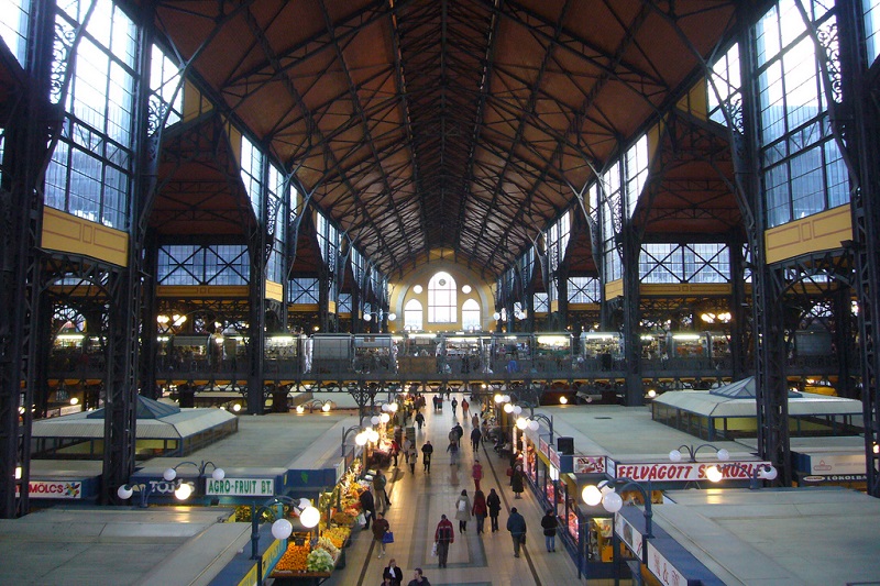 Mercado Central en Busdapest, Hungría