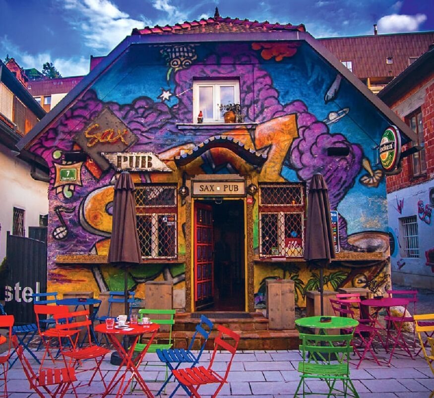 Sax Pub and Hostel Ljubljana (c) Alex Jones