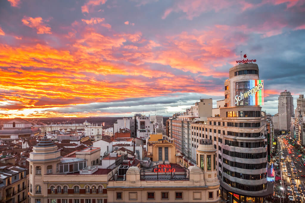 3-hw-madrid-de-madrid-al-cielo-victor-gomez-machbel-com