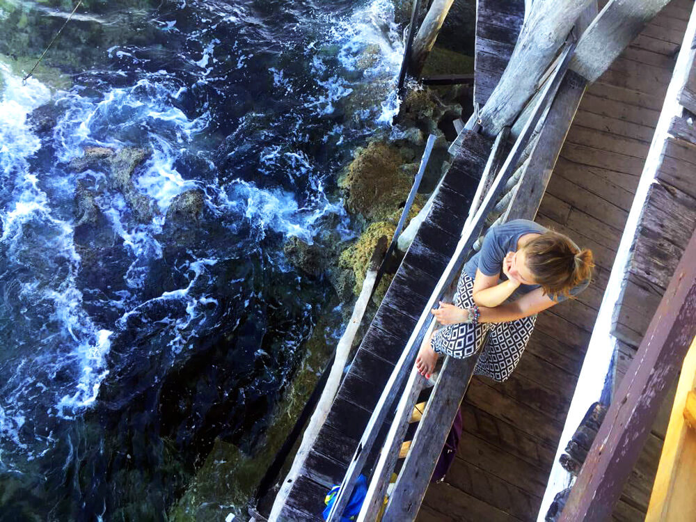 7-siargao-cloud-nine-surfing