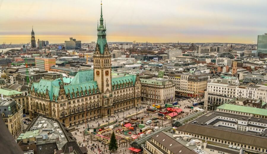 hamburg-rathaus-michaela-loheit