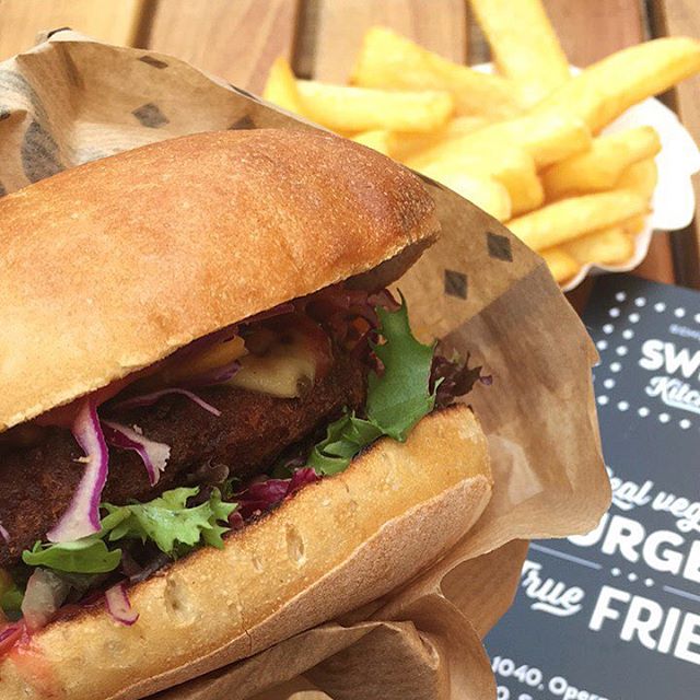 Swing Kitchen Vegan Burger Vienna