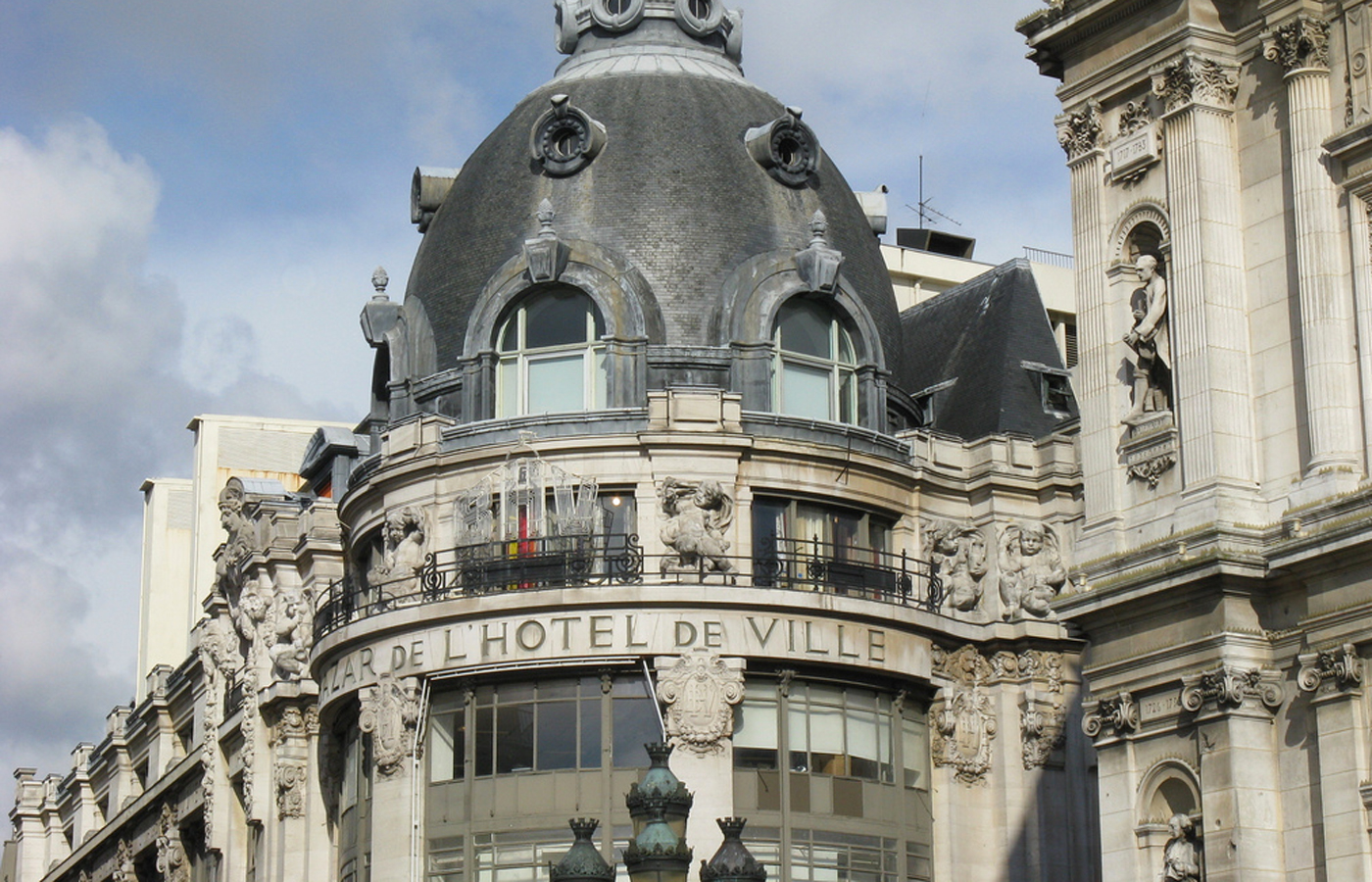 Bazar de l'Hotel de Ville BHV marais