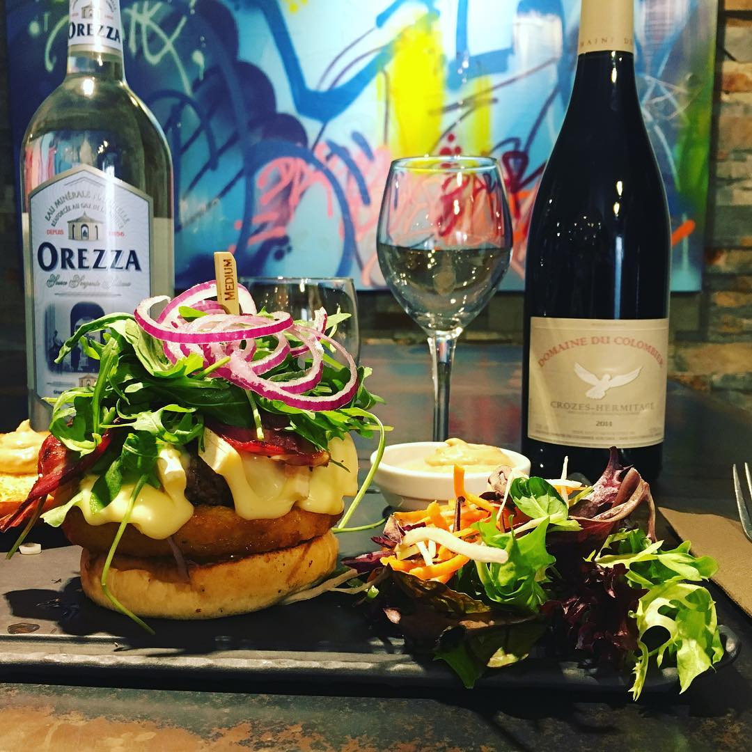 Visiter Biarritz, le_bar_bu