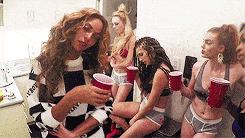 gif beyonce boisson