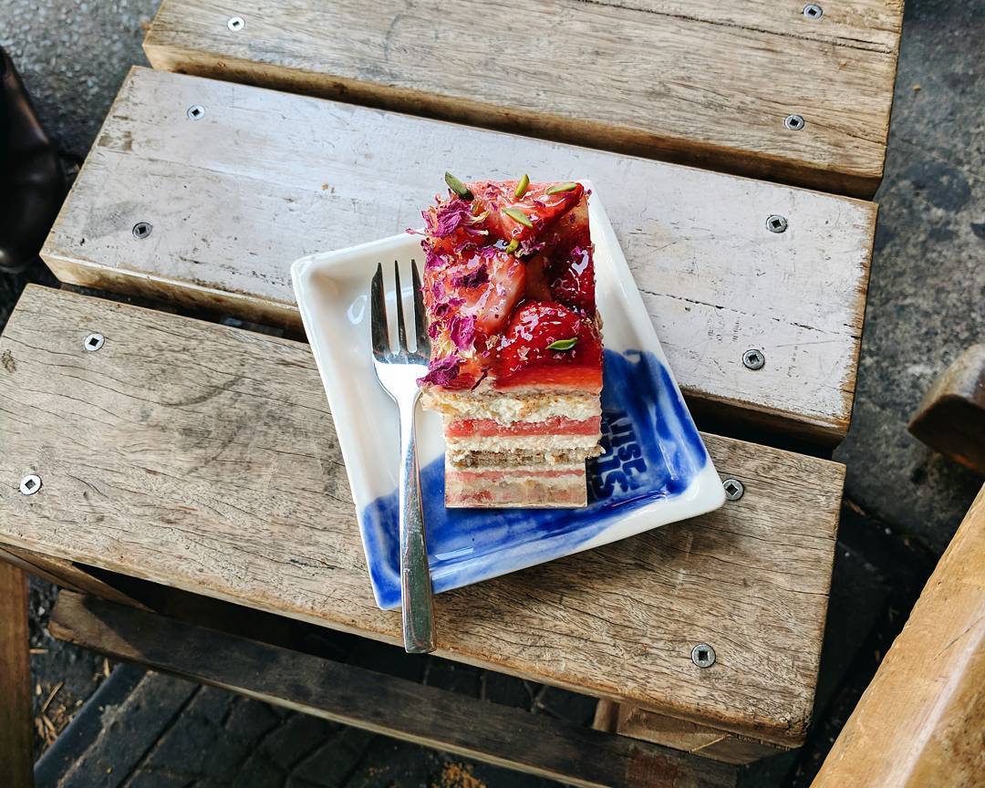 Sydney's Cheap Eats @lemonpiy Restaurants Sydney - Black Star Pastry