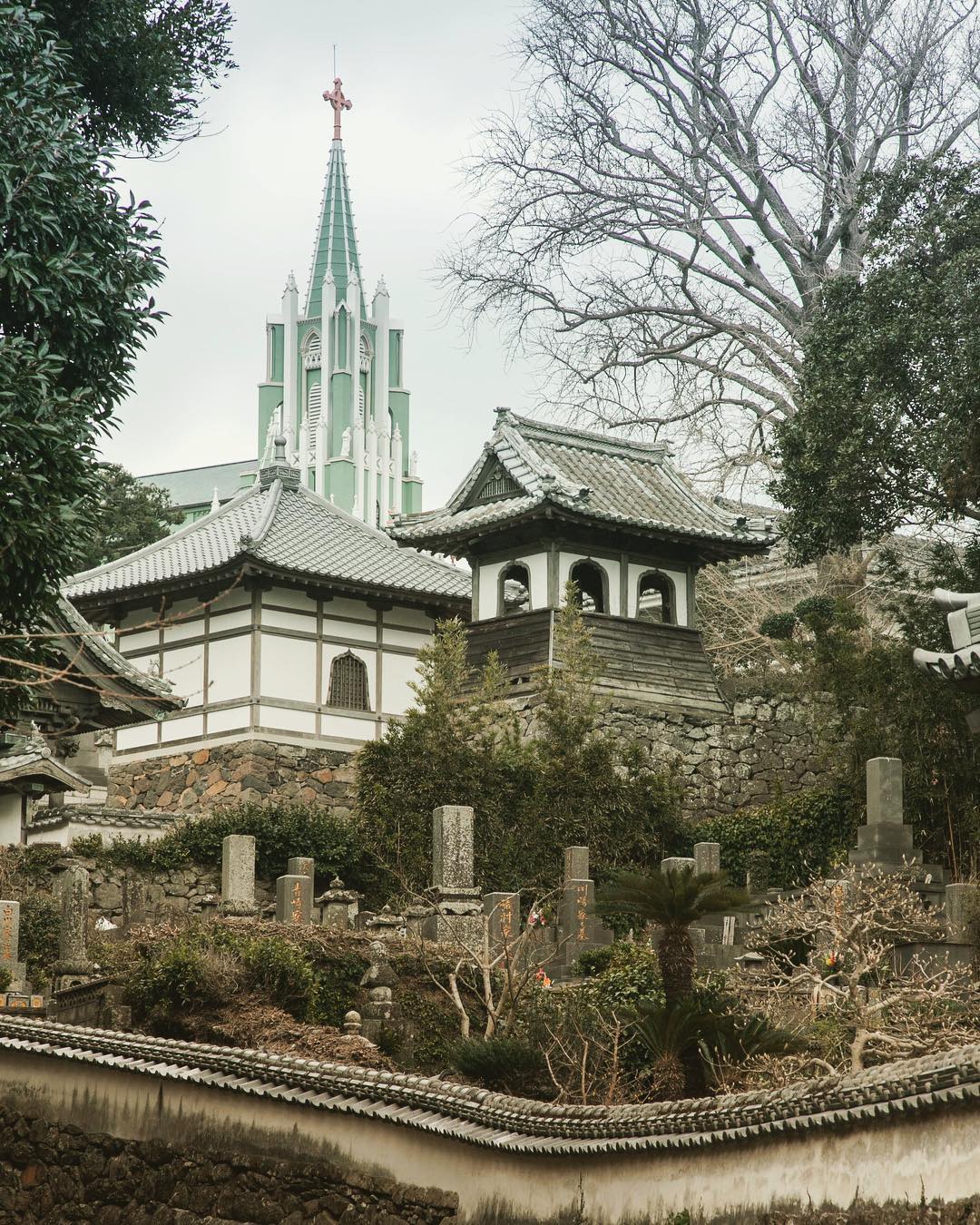 Visiter le Japon - cimetière de Kyushu