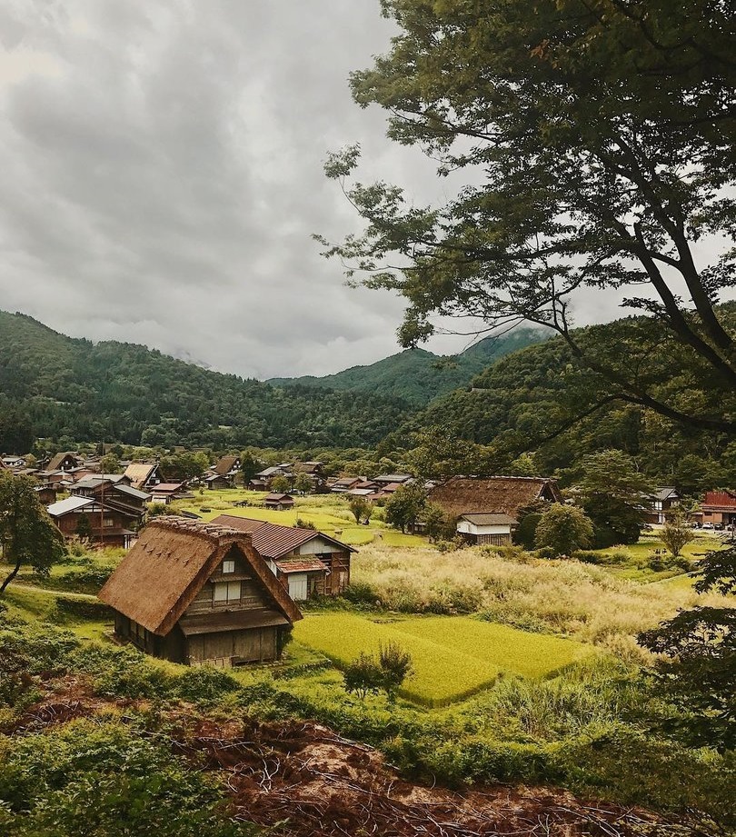 Visiter le Japon - le village de Shirakawago