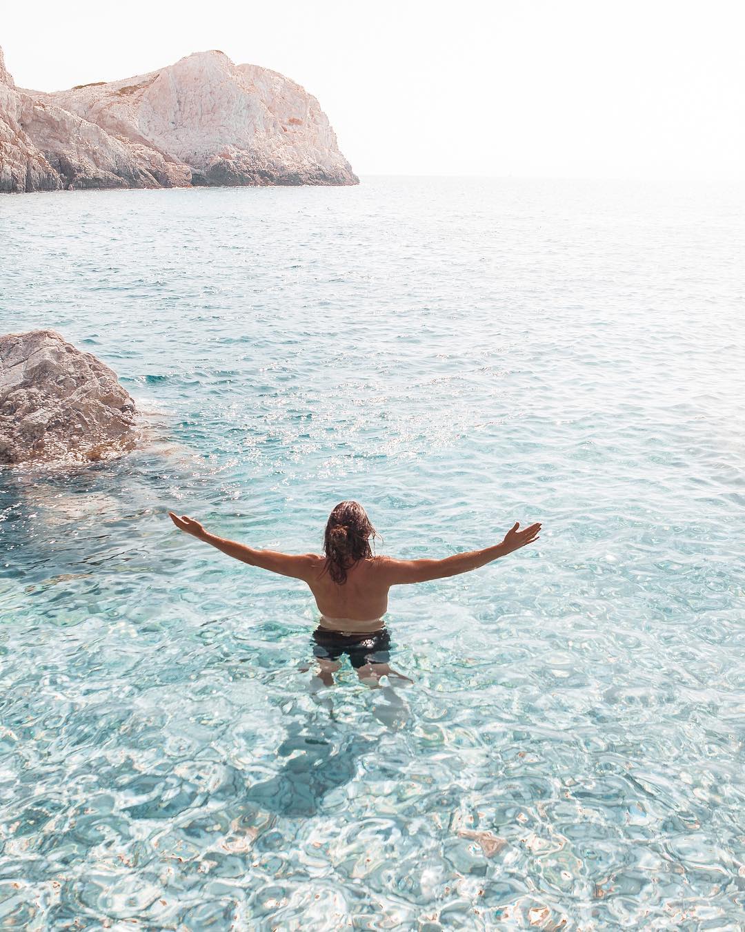 top2018places Cheap Places to Travel in 2018 - Ios, Greece