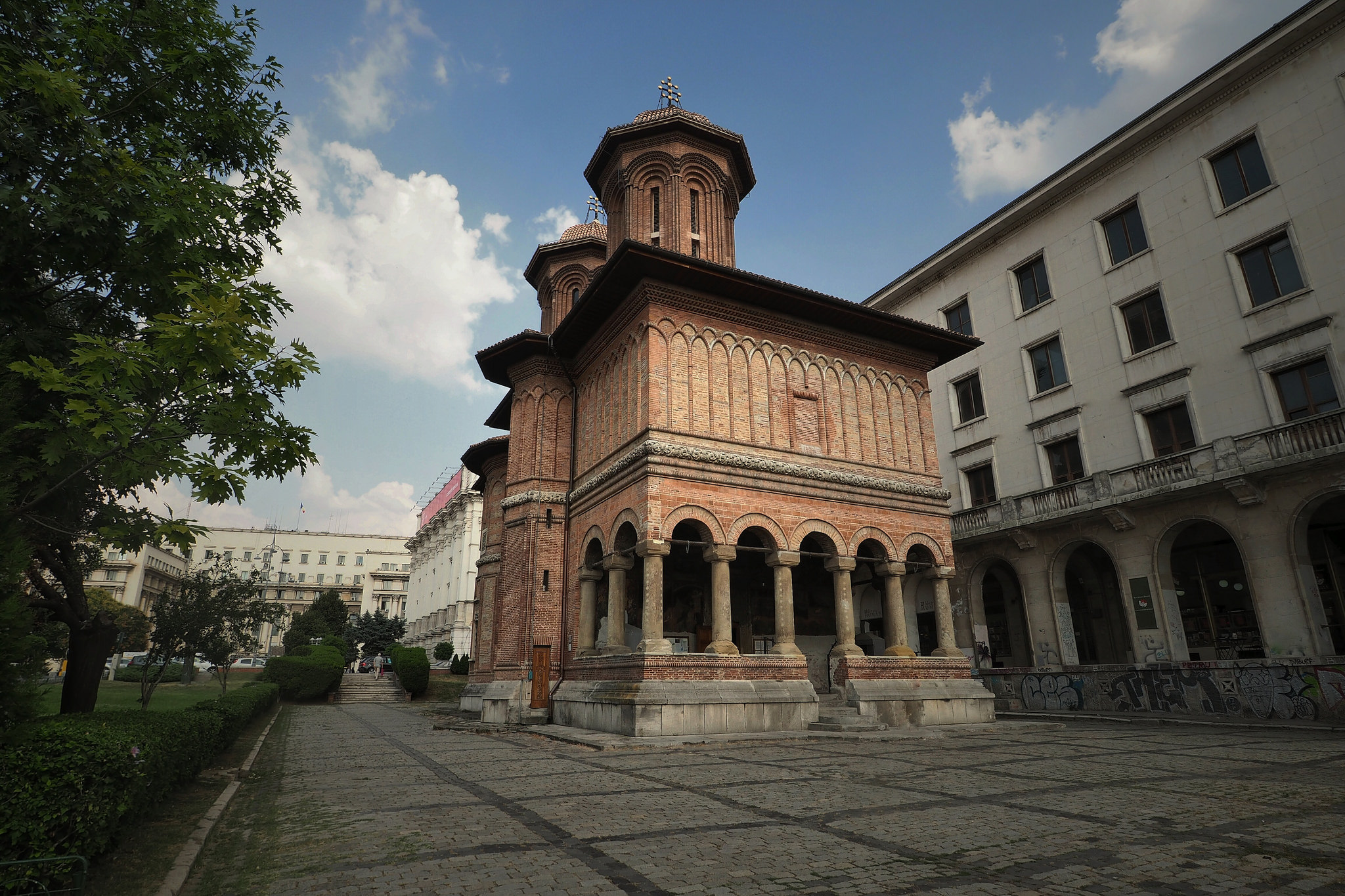Bucarest cosa vedere - chiesa di cretulescu