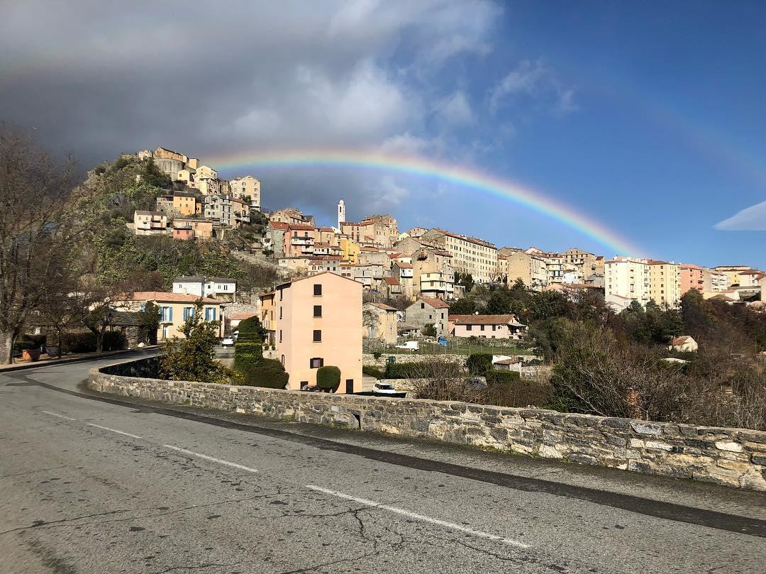 Visiter la Corse - Corte @beaute_corse