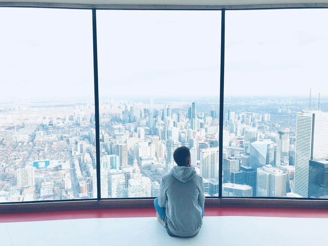 Visiter Toronto - CN Tower @thisisbenjamins