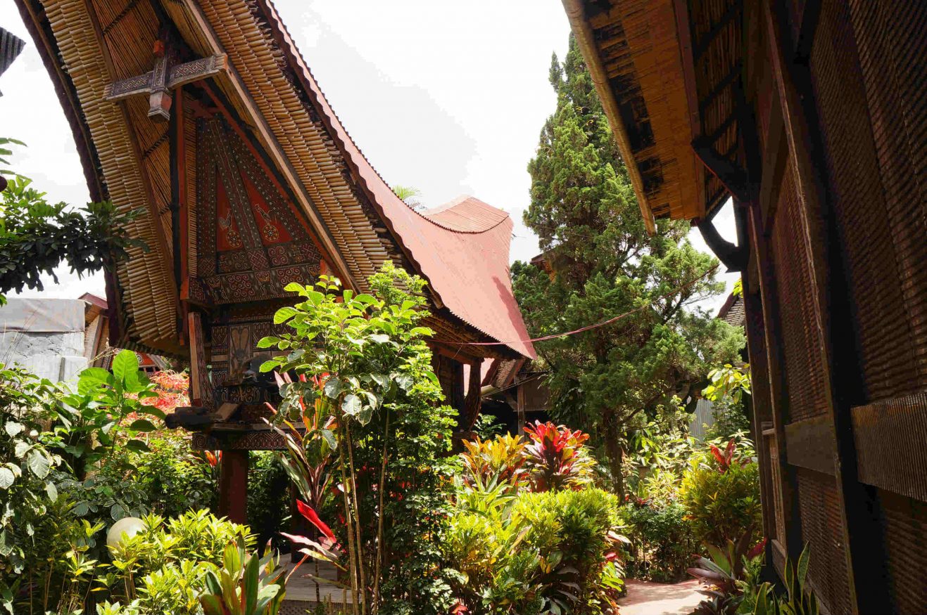 Places to visit in Indonesia @these2germans Tana Toraja (Sulawesi) 1