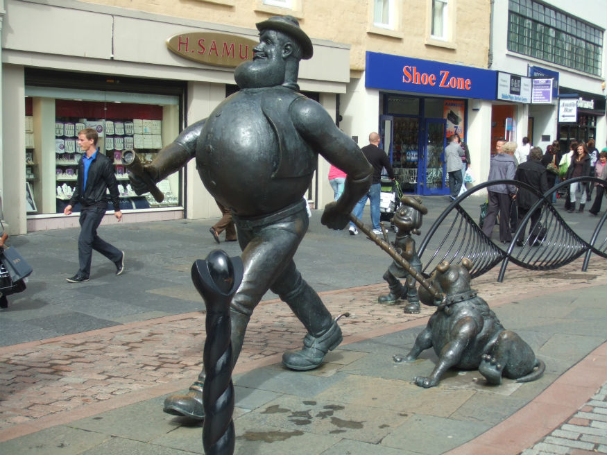 Ville écosse Desperate Dan statue Dundee
