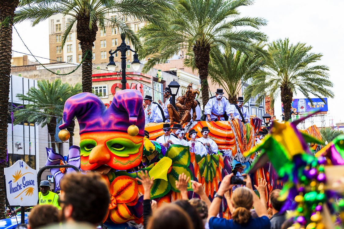 free things to do in new orleans - mardi gras float