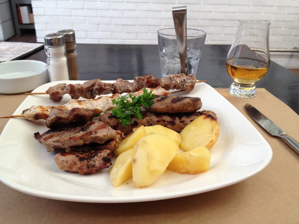 Bulgarian Food - Meshana Skara
