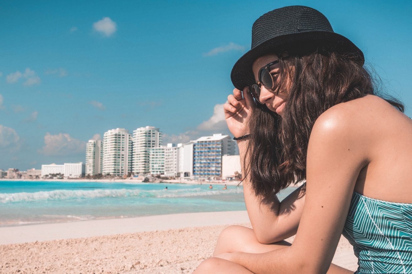 warm winter vacations - cancun