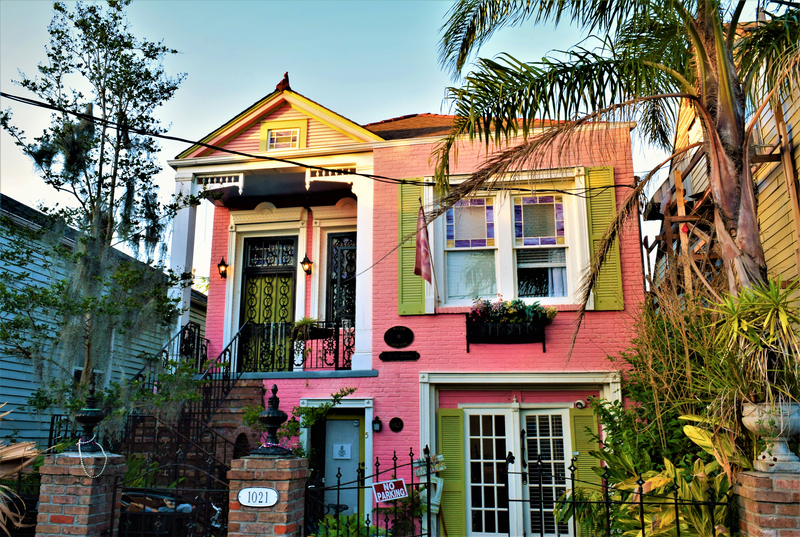 best hostels in New Orleans - Madame Isabelle’s House