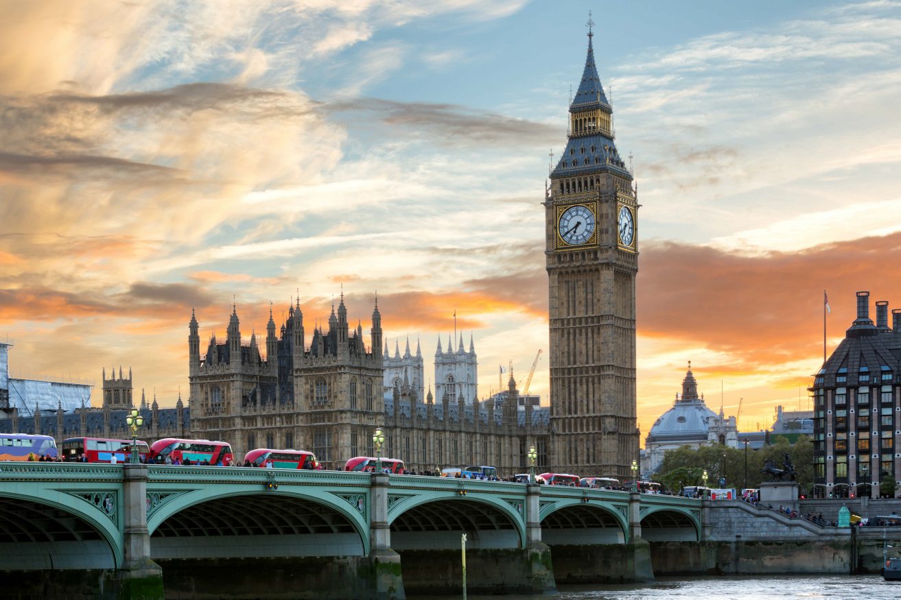 Tipping around the world United Kingdom London