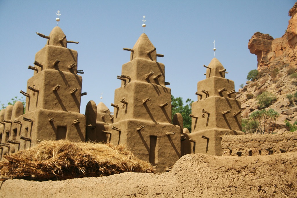 Les plus beaux treks -Dogon Village Mali @Dario Lorenzetti via Flickr