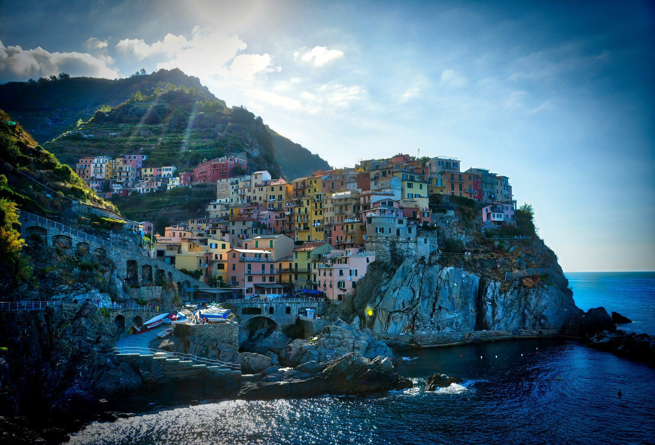 Les plus beaux treks - @David Mercier via Unsplash @gc_bilb0 Cinq terres Italie