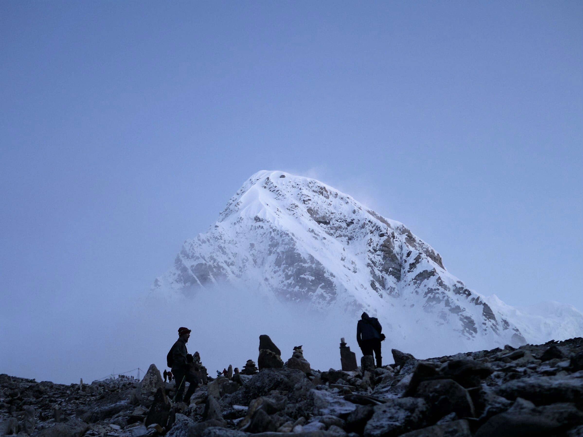 Les plus beaux treks - @Michael Clarke via Unsplash @michaelclarke86 Everest Camp de Base Khumjung Nepal