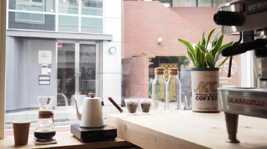 Where to stay in Tokyo - Almond Hostel & Cafe