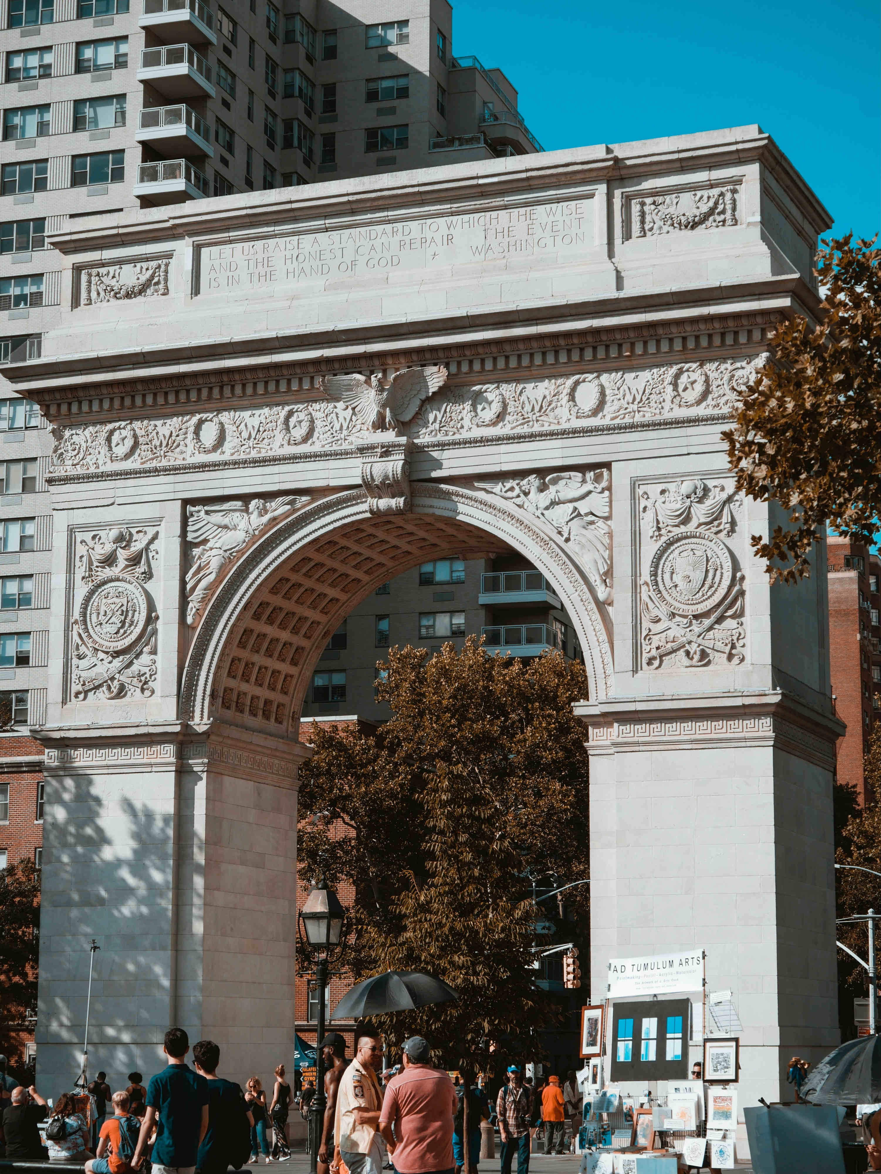Where to stay in New York - washington square arch Photo by Josh Appel on Unsplash @joshappel