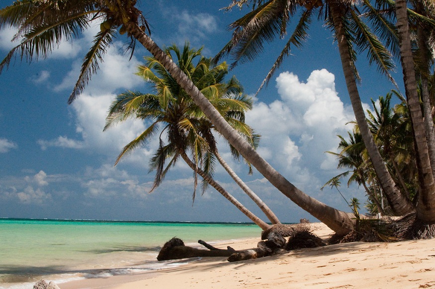 backpacking central america - paradise beach