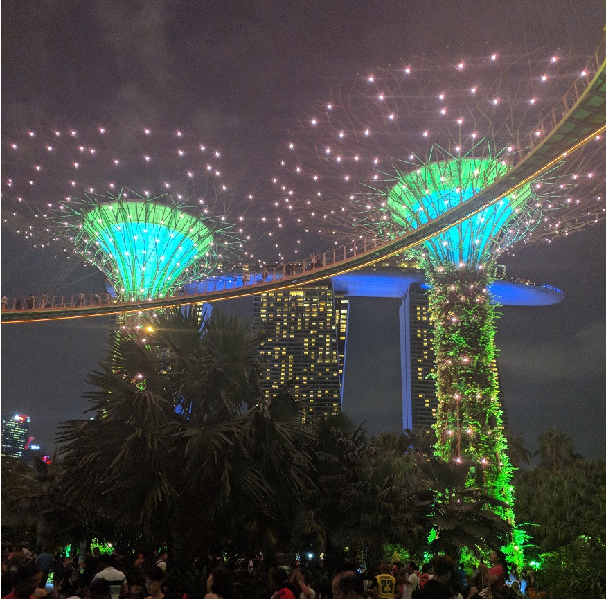 backpacking singapore - Marina Bay Sands Light and Water Show