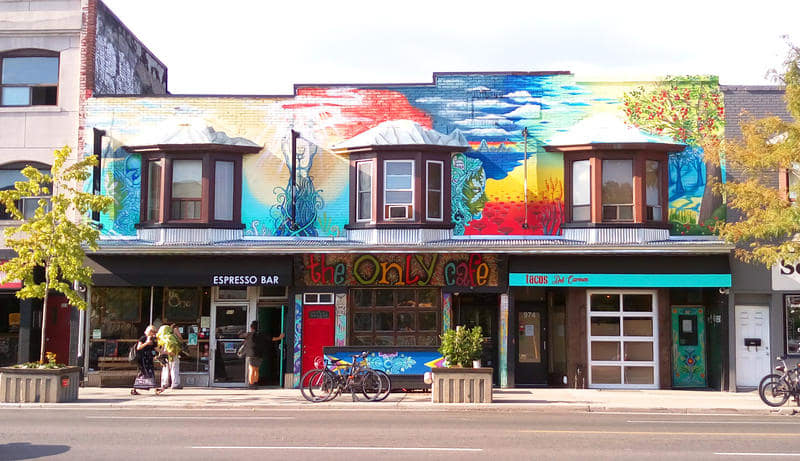 Toronto Niagarafälle - buntes Hostel the only backpackers inn