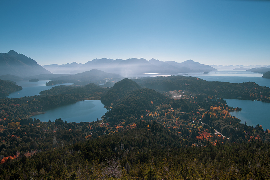 best places to visit in Argentina, lakes and mountains in bariloche 