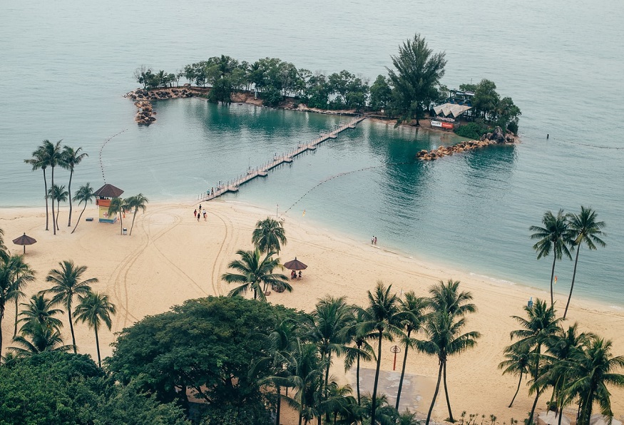 where to stay in singapore - Sentosa beach