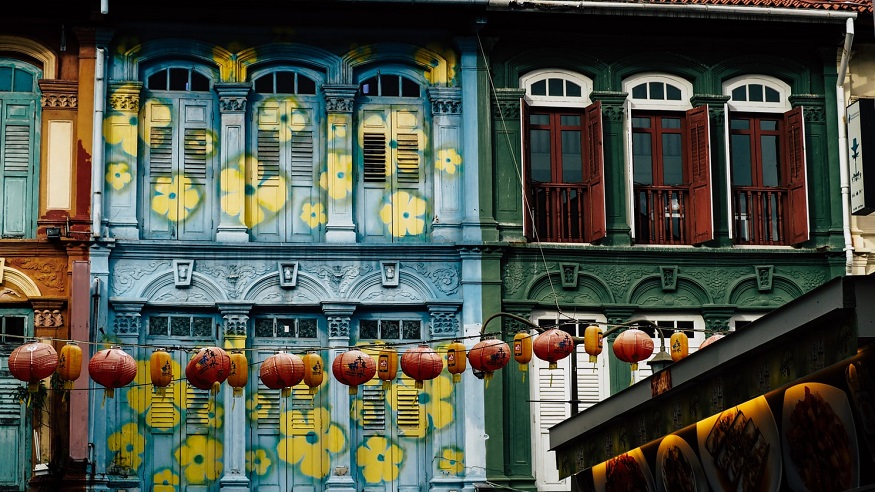 where to stay in singapore - buildings in chinatown