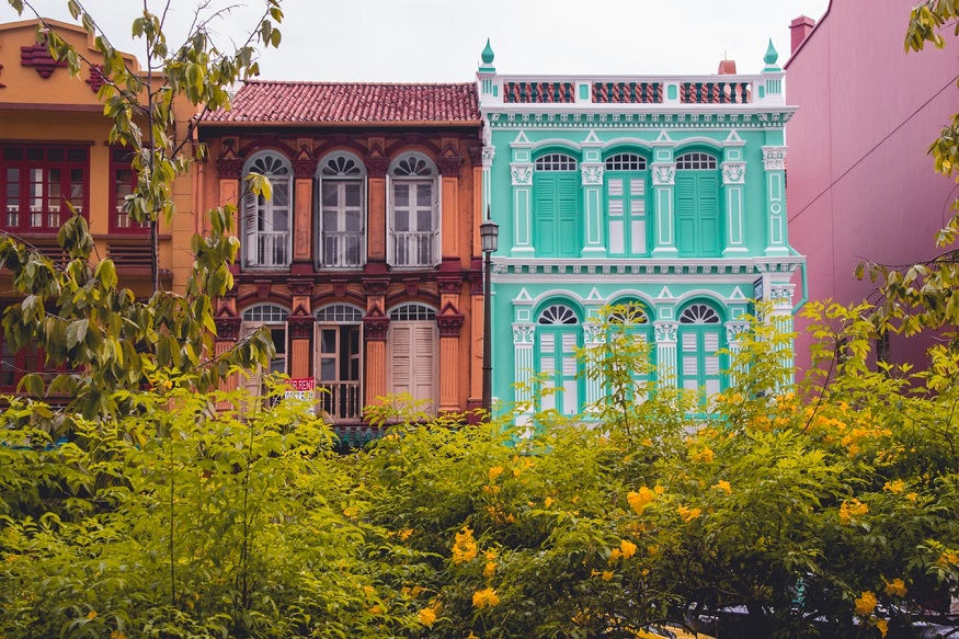 where to stay in singapore - coloured houses in singapore