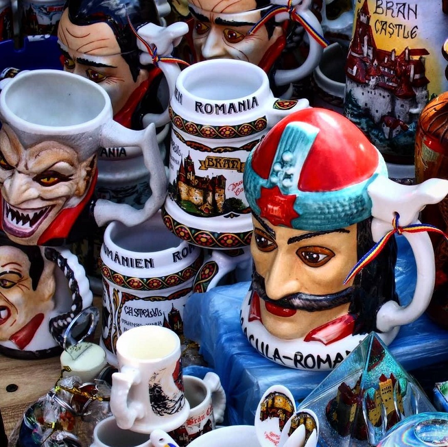 best destinations for book lovers, mugs with faces on them
