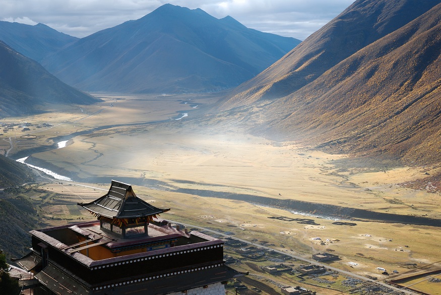best train journeys, Drekong Monastery in Tibet Autonomous Region, China