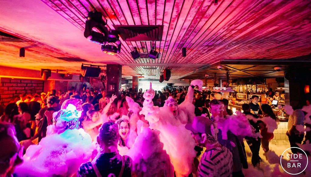 wish-listed hostels - people partying at wake up Sydney central hostel