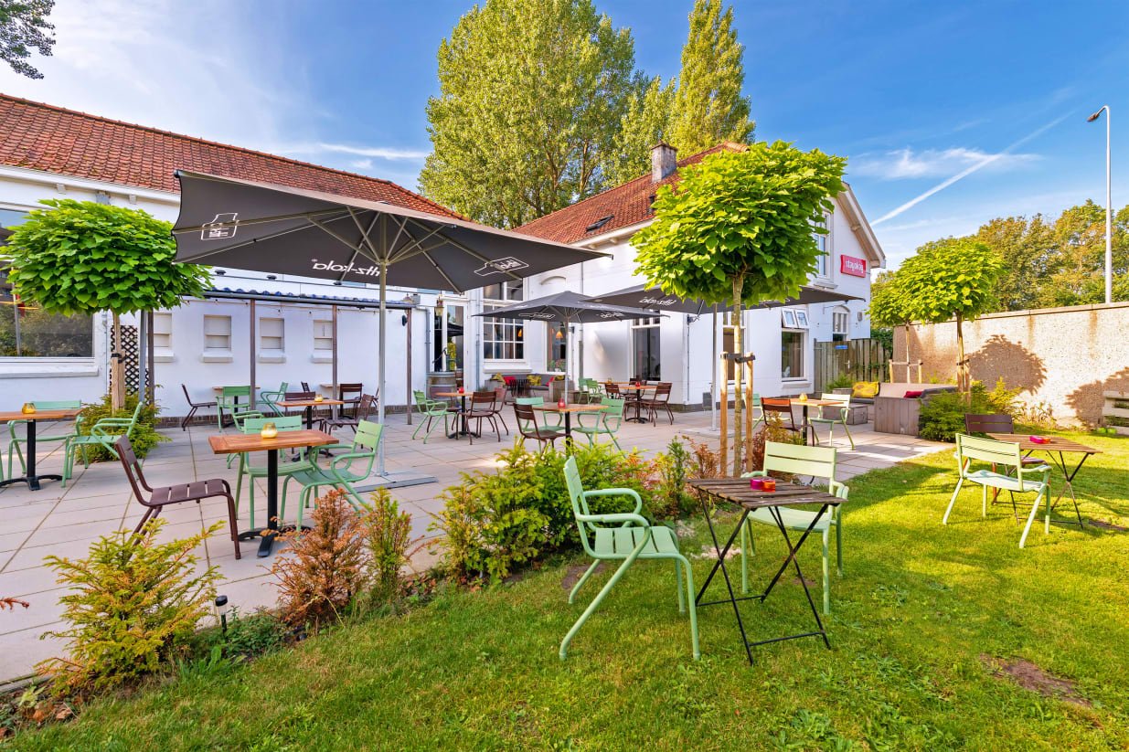 Hostel Image