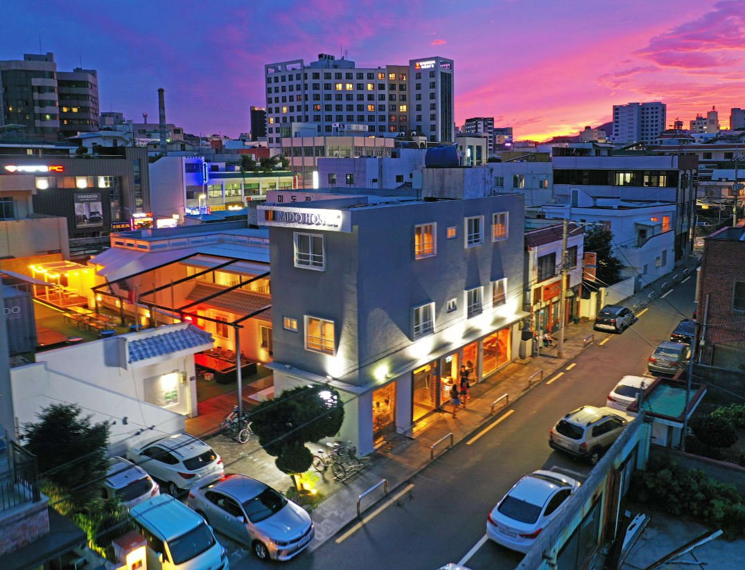 Hostel Image