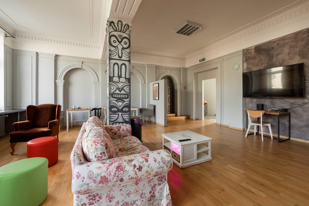 Hostel Image