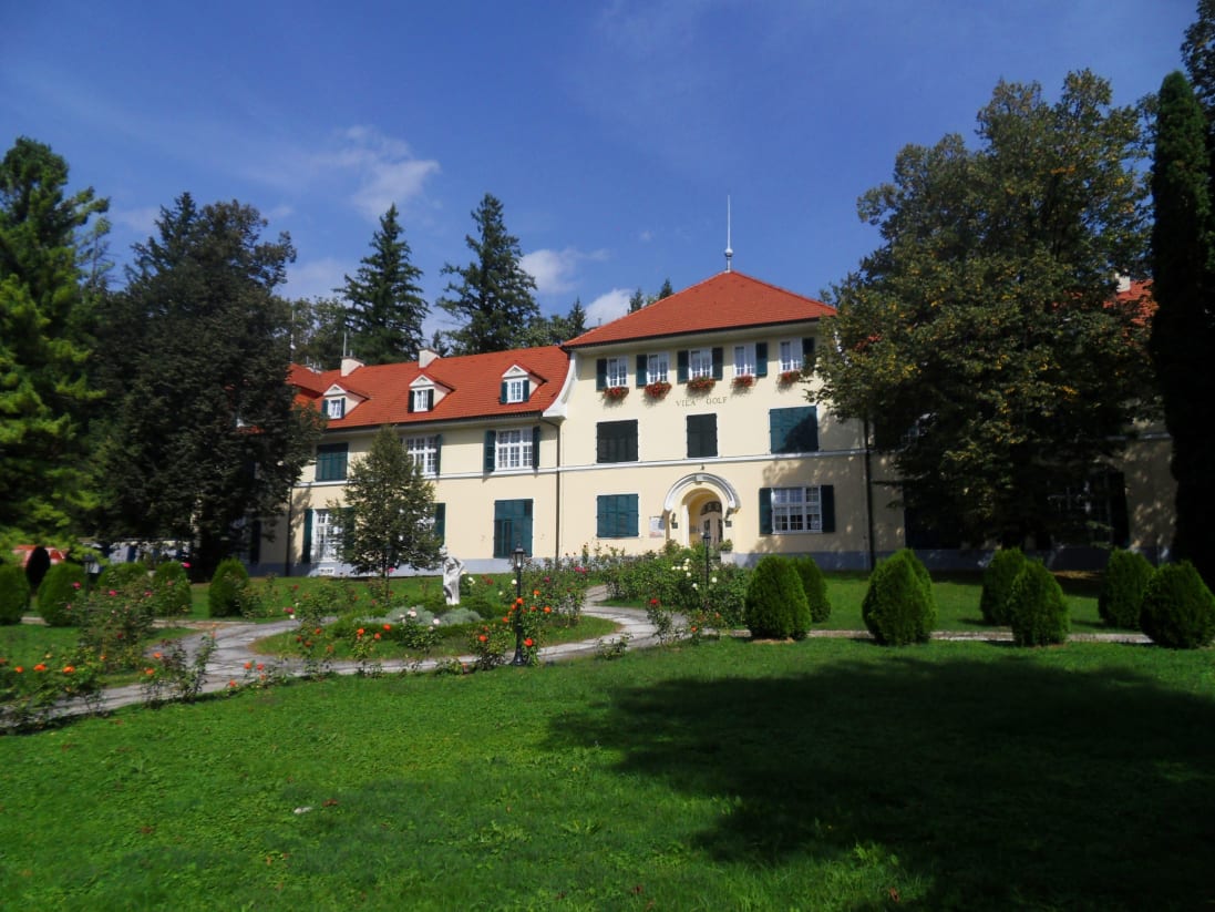 Hostel Image