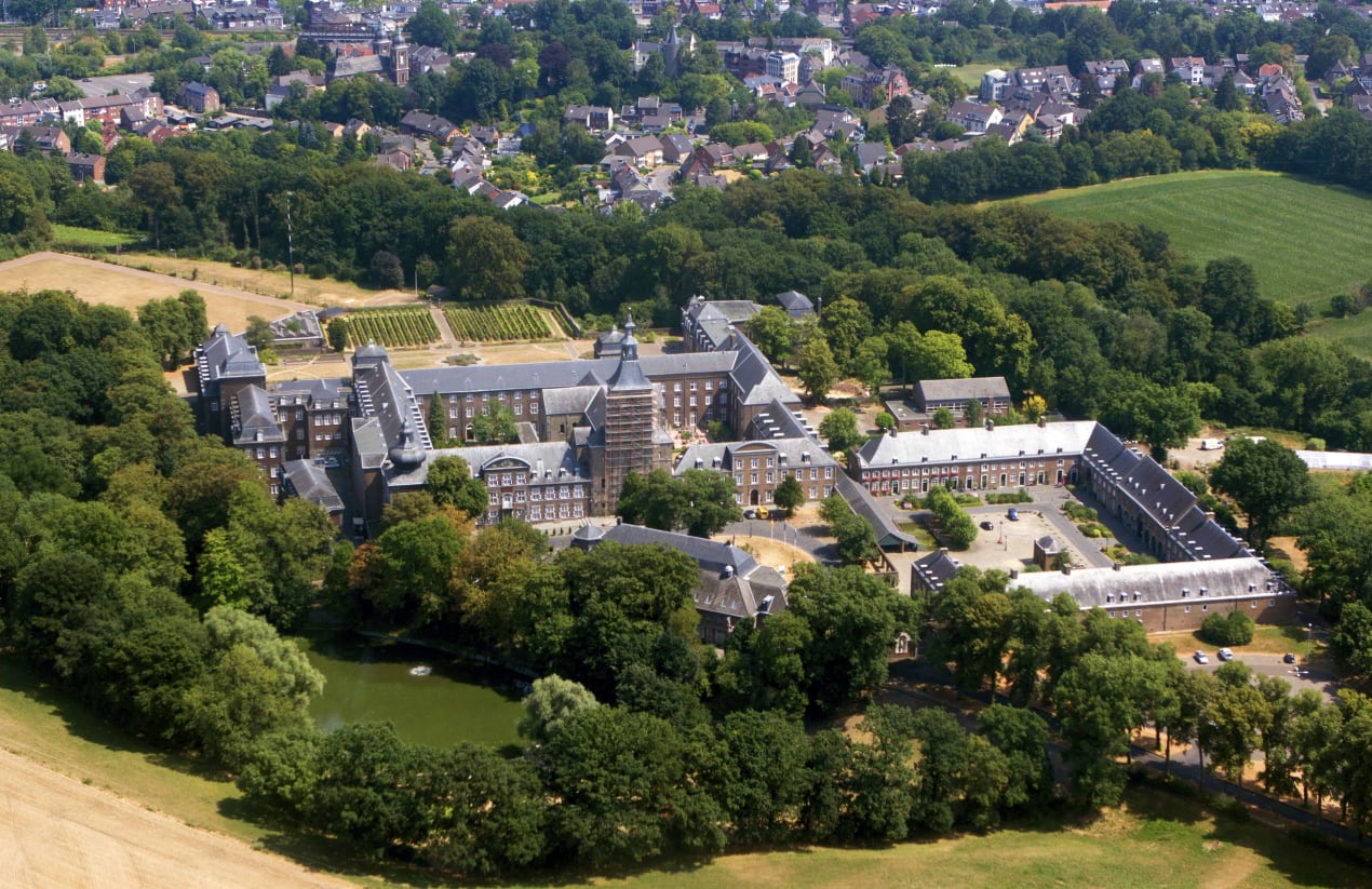 Hostel Image