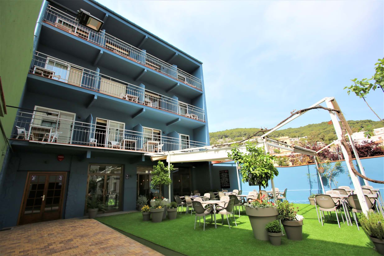 Hostel Image