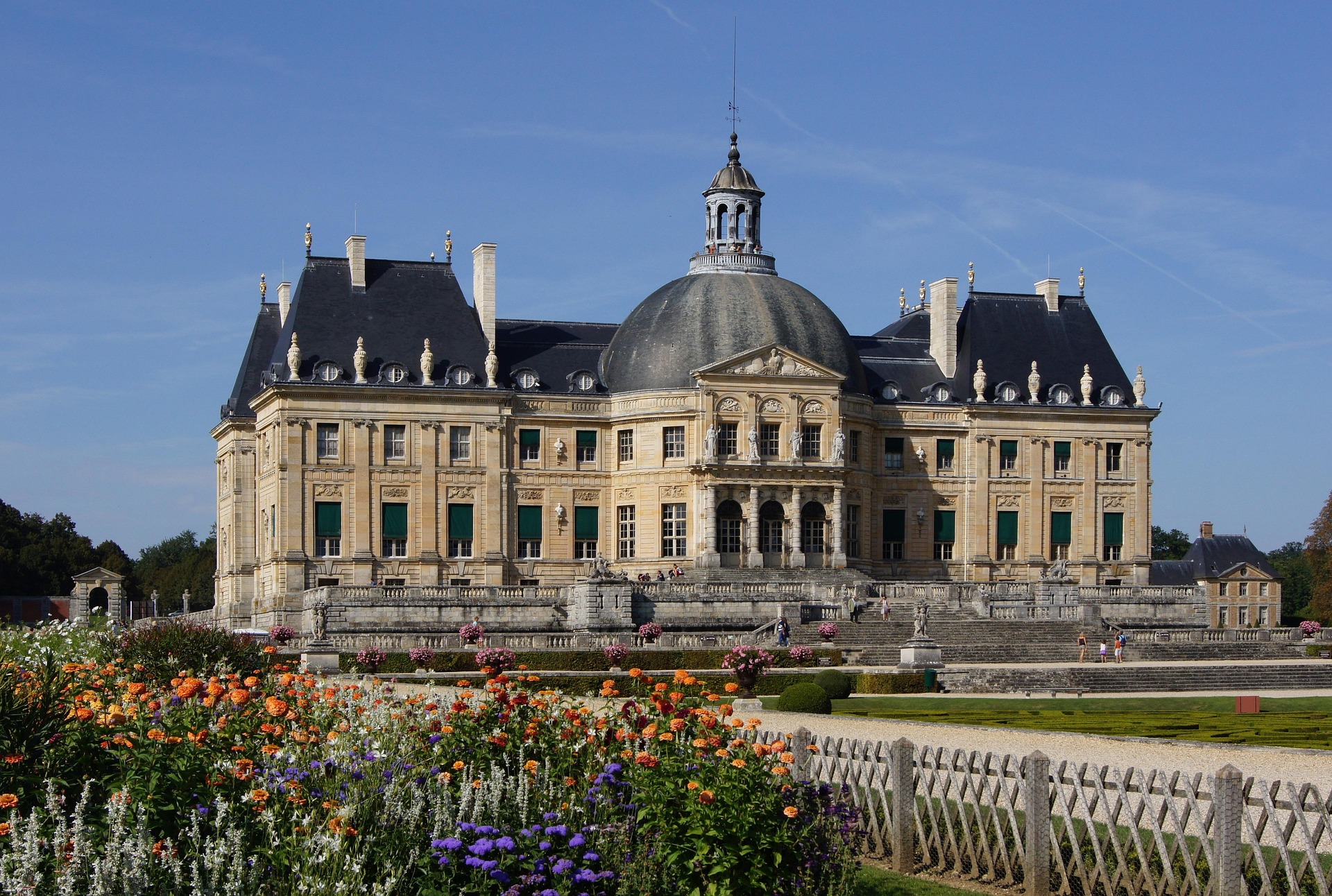Vaux-le-Vicomte castle, day trips from paris